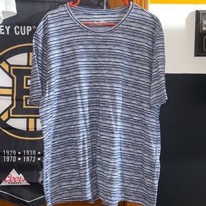 Men’s 2xl public opinion shirt